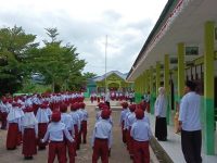 Menuntut Ilmu sebagai Jalan Masa Depan: Semangat Pagi di MIN 3 Tanah Datar